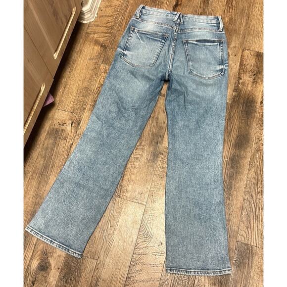 Good American CURVE FITTED HIP & THIGH -STRAIGHT LEG -Distressed KNEES SIZE 2/26 - Picture 2 of 11